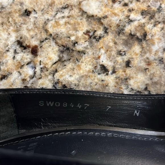 Stuart Weitzman shoes - Picture 7 of 8